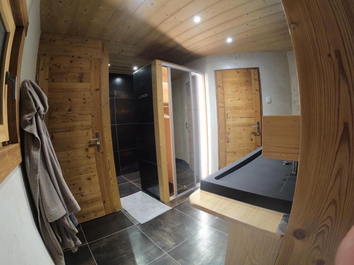 Chalet Anzac Chalet 5 Etoiles En Rondins Tout Neuf Unique Dans Les Aravis Les Villards-sur-Thones Exterior photo